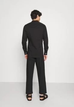 Pier One Muscle Fit Stand- Overhemd - Black -Pier One 0baebc4f5c6545e38aaa3b4f90cebbda