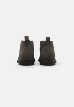 Pier One Unisex - Sportieve Veterschoenen - Grey -Pier One 1a69c3b5a7ed49d2869b1ff1aeeb8355 scaled