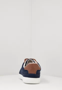 Pier One Unisex - Sneakers Laag - Dark Blue -Pier One 1ac6e250906f4bbdbe8f2d4b585d53ea scaled