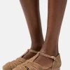Pier One Leather- Ballerina'S Met Enkelbandjes - Beige
