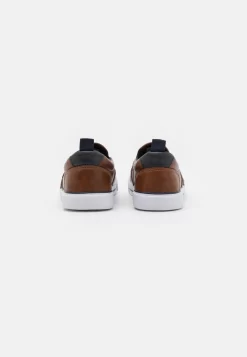 Pier One Unisex - Sneakers Laag - Cognac -Pier One a5827ba272184322a5f334dbbc2389e8 scaled