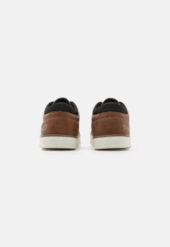 Pier One Sneakers Laag - Cognac -Pier One c179352cbf354ec887f25290834dd5a5 scaled