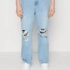 Pier One Distress On Knees - Relaxed Fit Jeans - Light Blue Denim