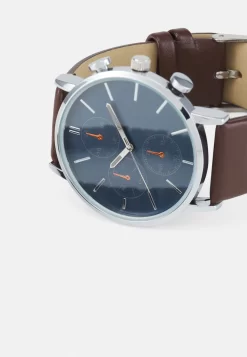 Pier One Set - Horloge - Cognac -Pier One d8eb40e413044f2f9977295a8557790d scaled