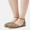 Pier One Leather- Sandalen - Mint
